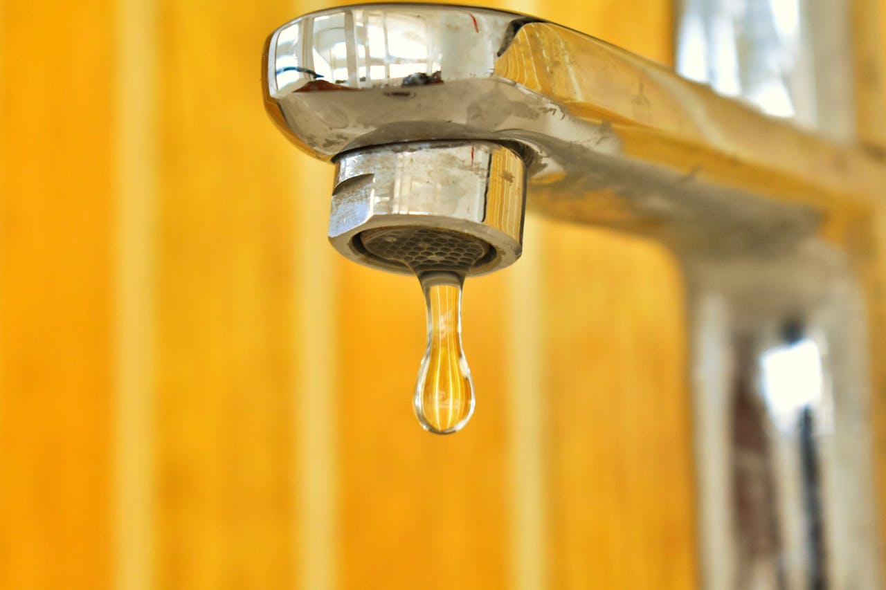 McCourt-Real-Estate-and-Management-leaky-faucet